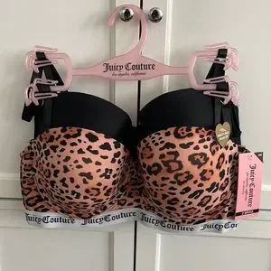 【アメリカ限定】Juicy Couture★ブラ JUICY COUTURE(ジューシークチュール) ブラジャー＆ショーツ